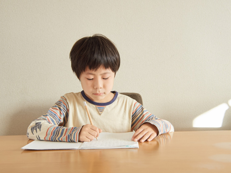 子どもが宿題を全然やらない どうすればやる気になってくれるの Laxic